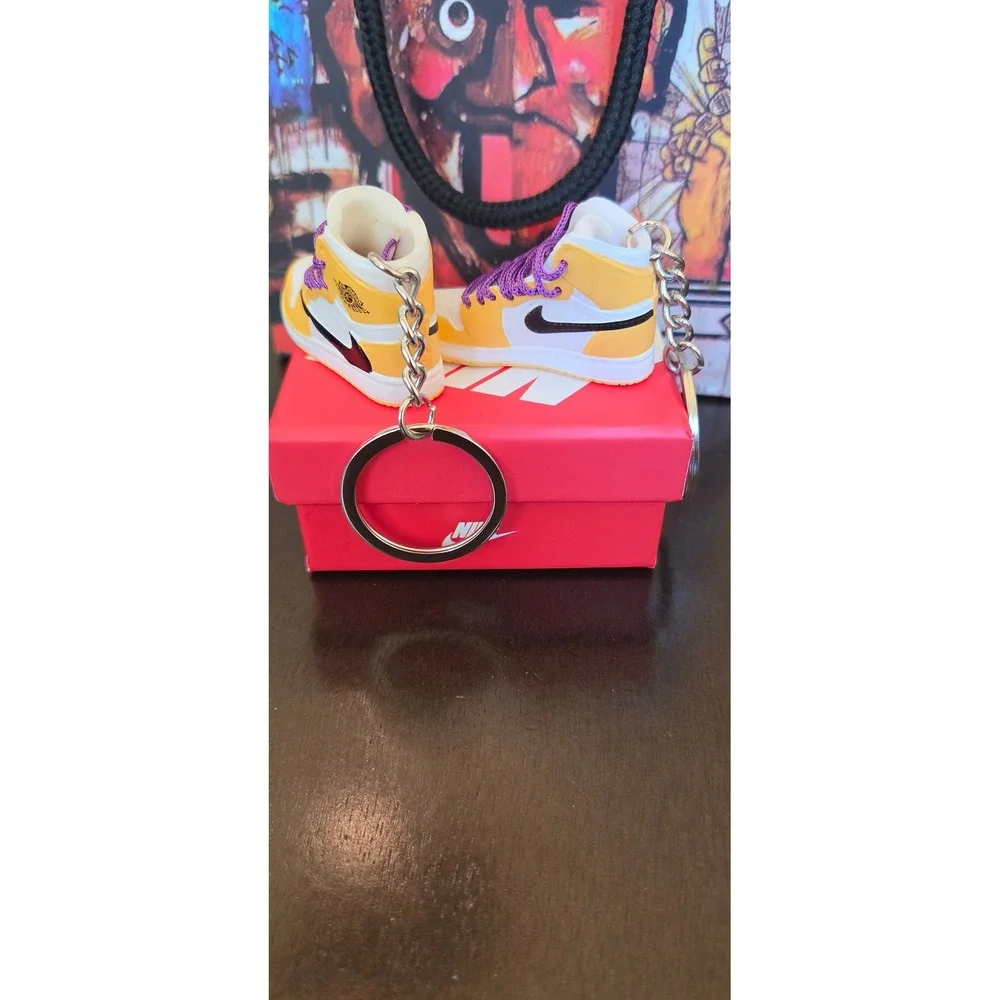 Nike Air Jordan 1 Sneaker Keychain Set